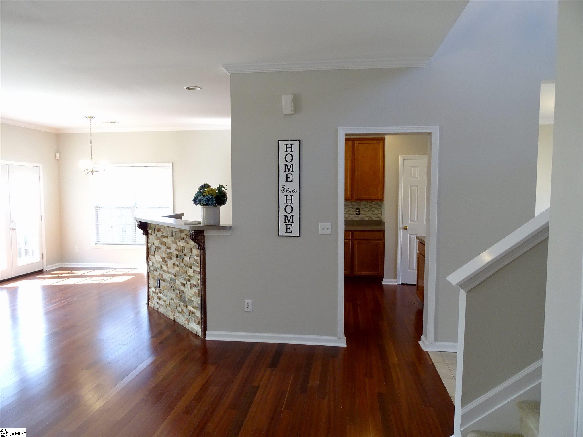 404 Middleshare Drive Mauldin, SC 29662 - Photo 6 of 36 Gallery Image 6