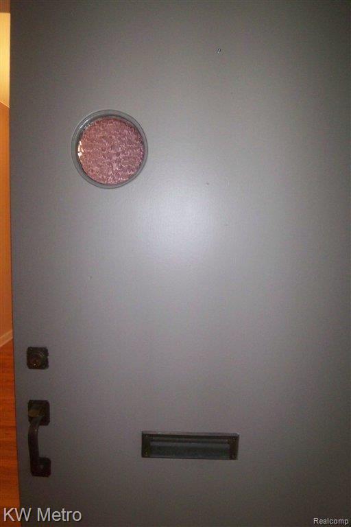 80 Amherst Road Pleasant Ridge, MI 48069 - Photo 13 of 17 Cool retro front door