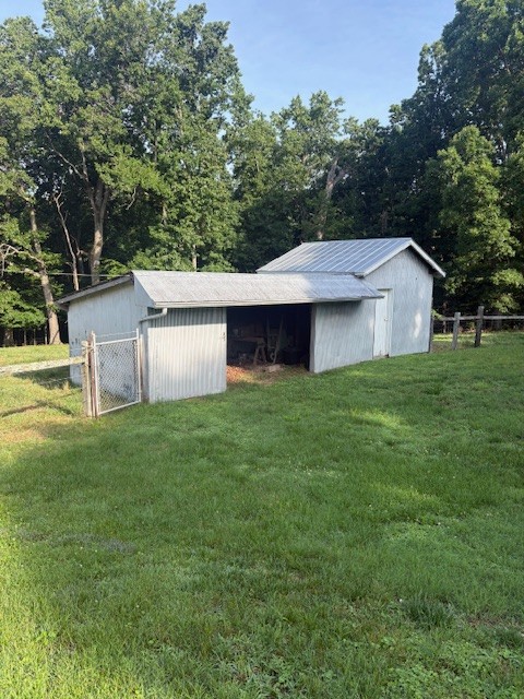 815 Gamaliel Road Red Boiling Springs, TN 37150 - Photo 2 of 7 Gallery Image 2