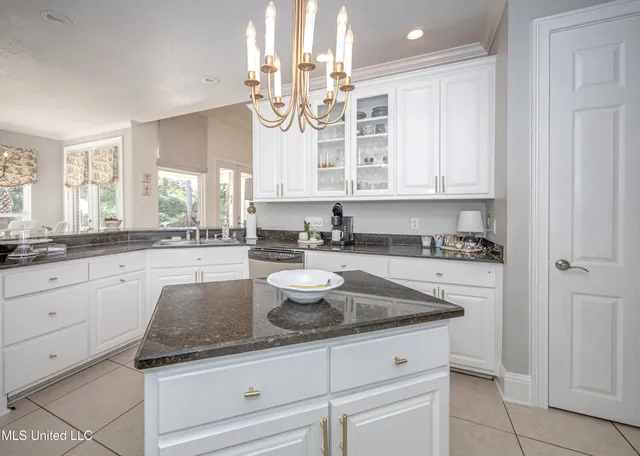 $679,000 | 3709 Point Clear Drive, Ocean Springs, MS 39564