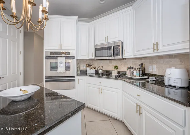 $679,000 | 3709 Point Clear Drive, Ocean Springs, MS 39564