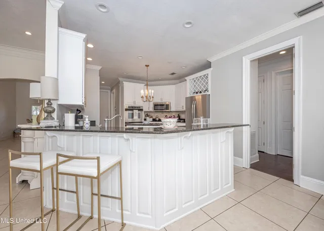 $679,000 | 3709 Point Clear Drive, Ocean Springs, MS 39564