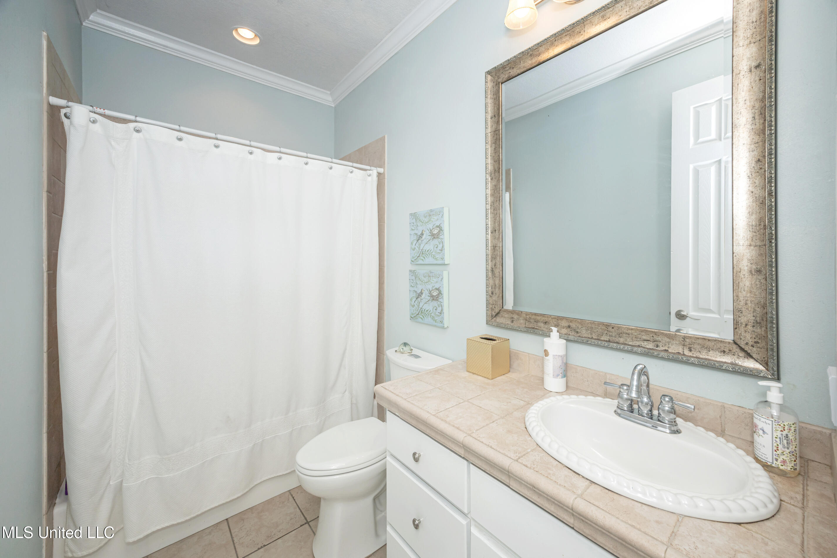 3709 Point Clear Drive Ocean Springs, MS 39564 - Photo 31 of 79 IMG_4775