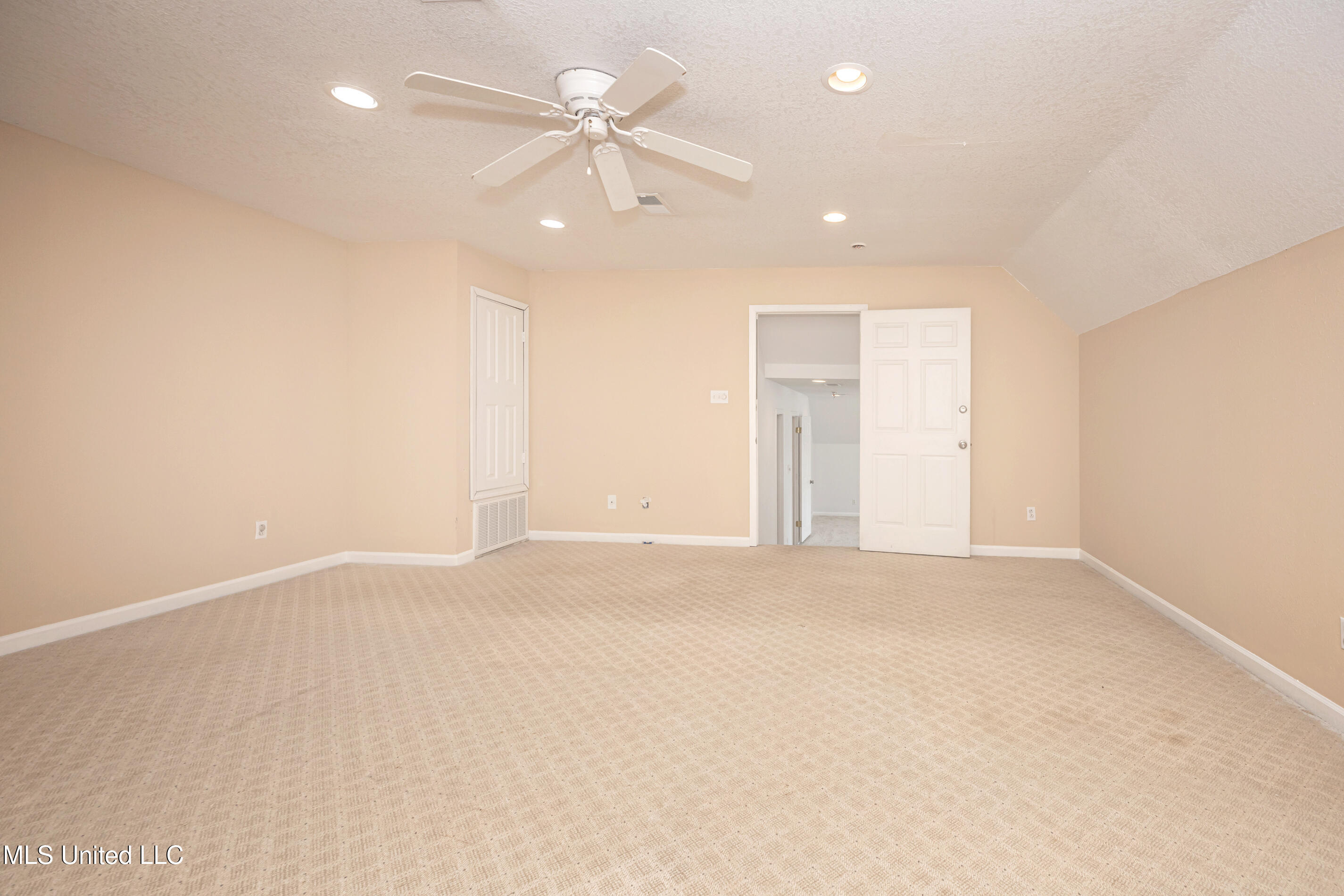 3709 Point Clear Drive Ocean Springs, MS 39564 - Photo 48 of 79 IMG_4766