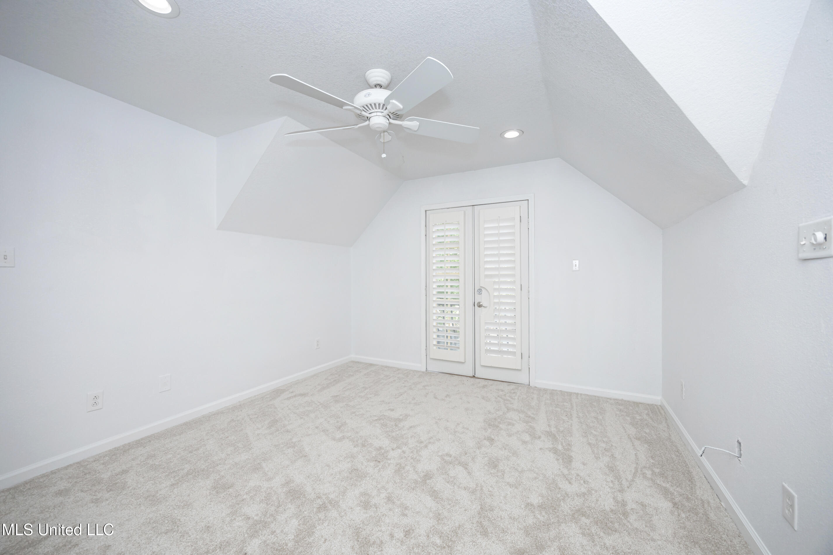 3709 Point Clear Drive Ocean Springs, MS 39564 - Photo 55 of 79 IMG_4736