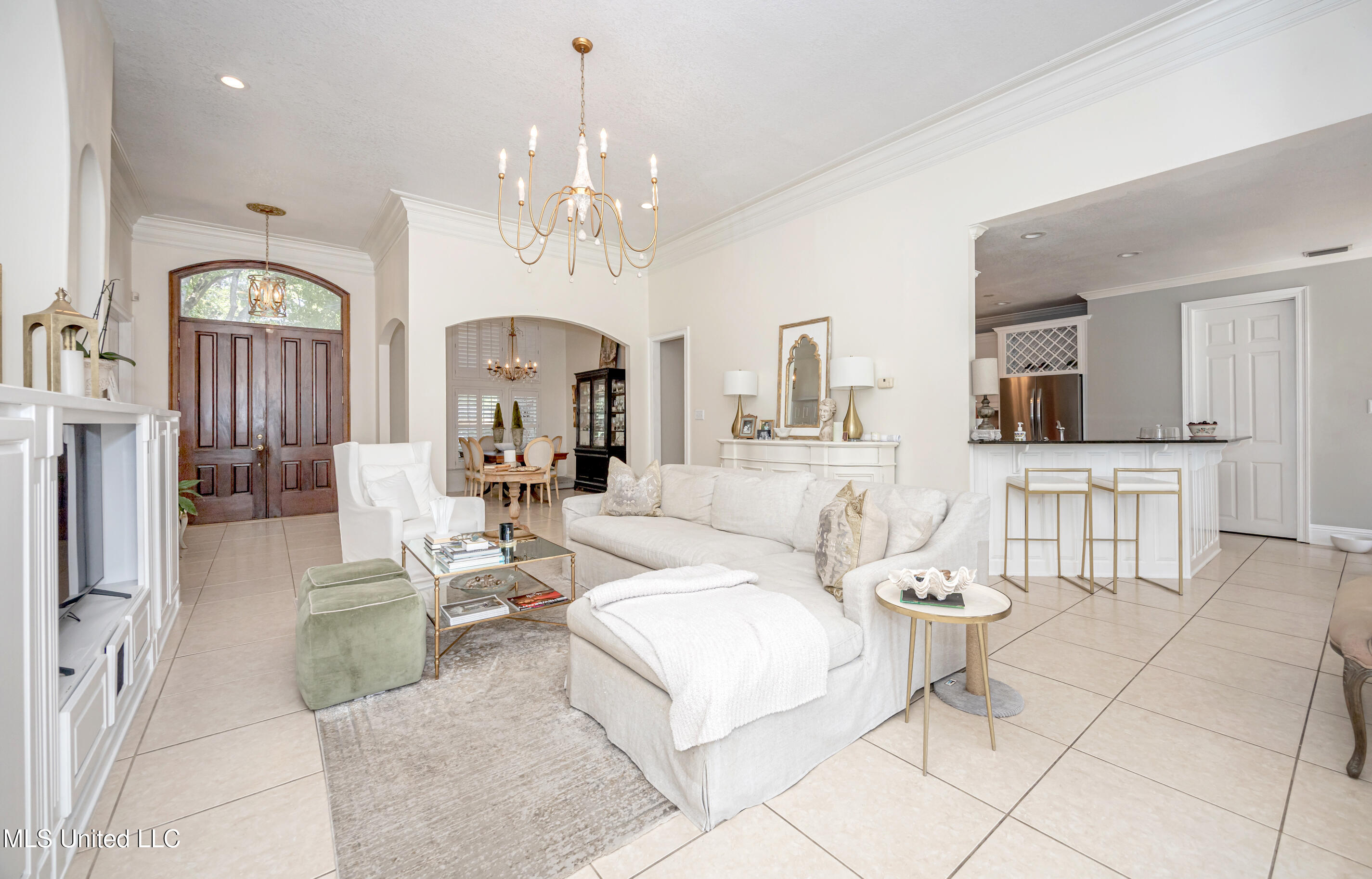 3709 Point Clear Drive Ocean Springs, MS 39564 - Photo 7 of 79 IMG_4720