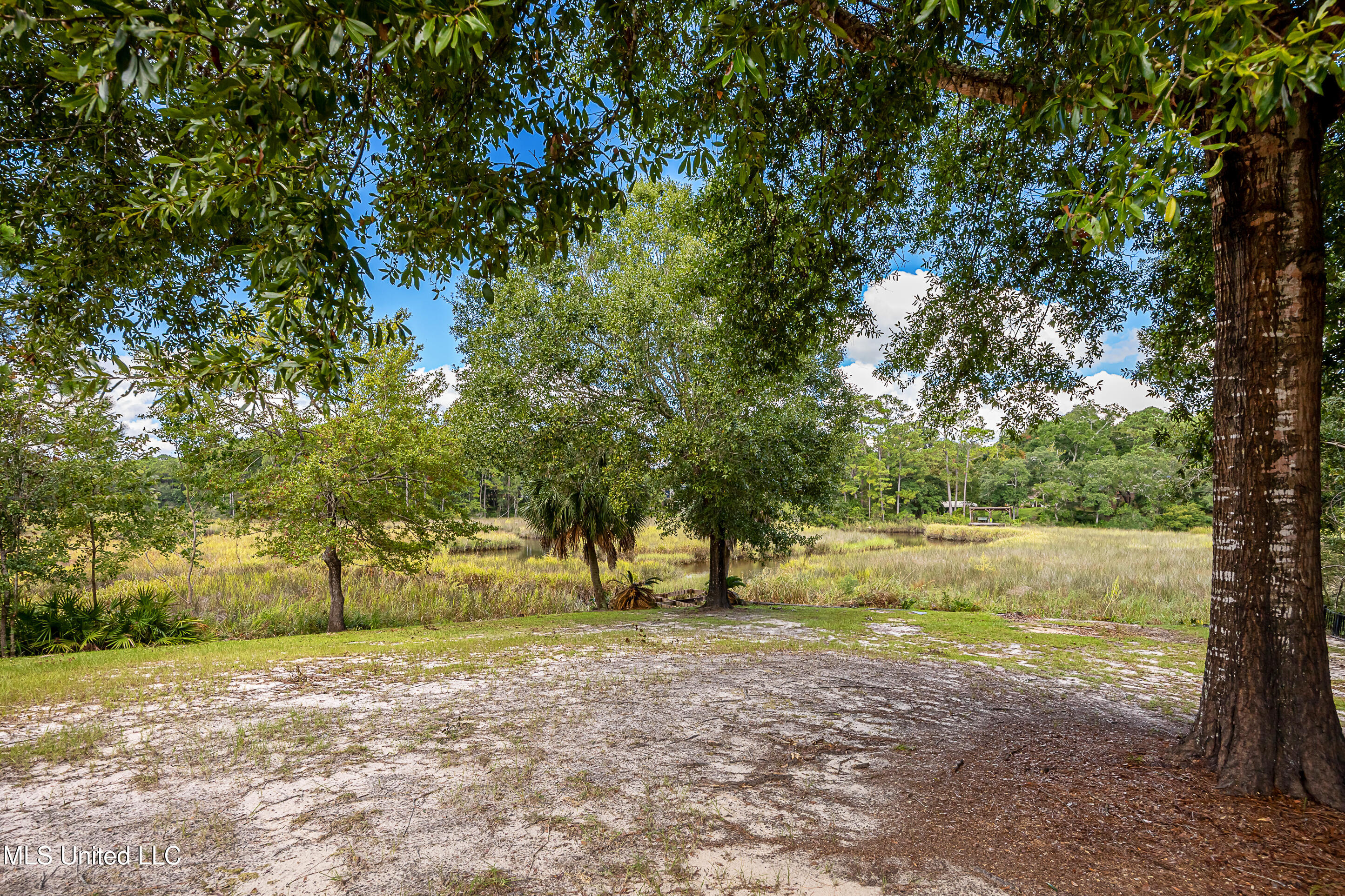 3709 Point Clear Drive Ocean Springs, MS 39564 - Photo 73 of 79 IMG_8035
