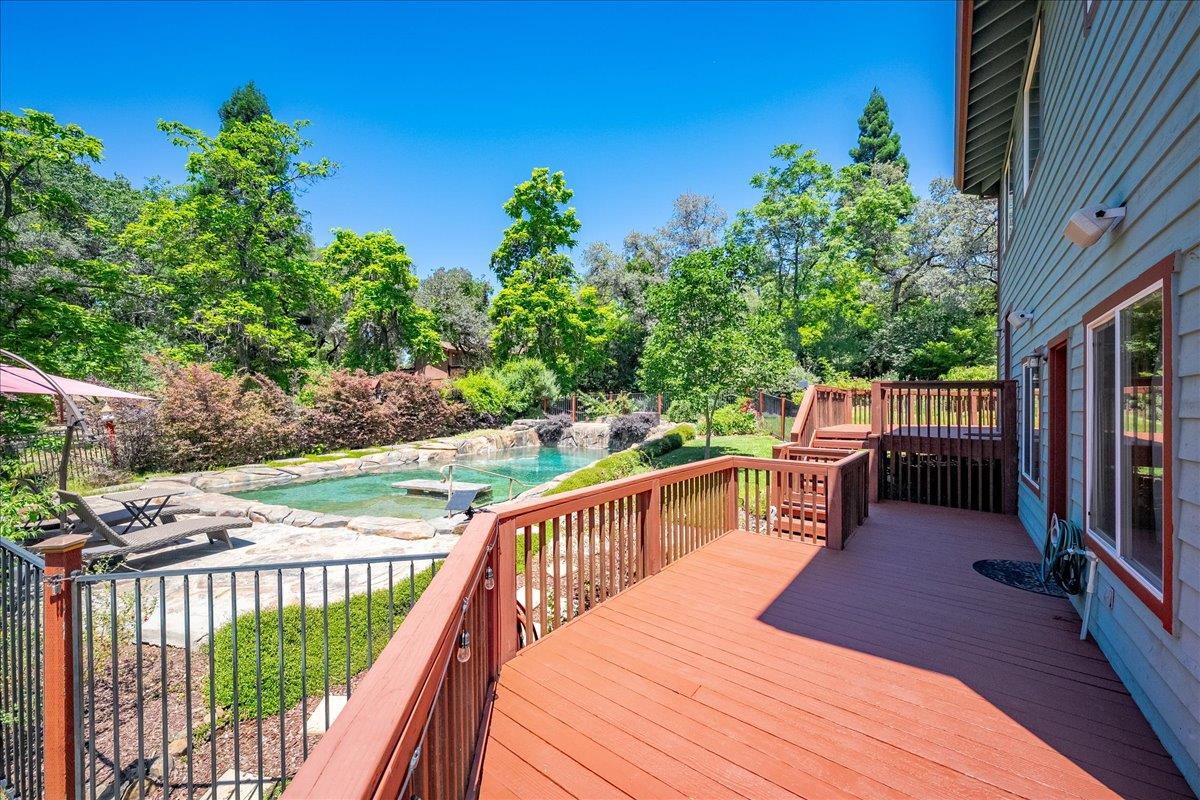10947 East Lime Kiln Road Grass Valley, CA 95949 - Photo 50 of 94 Wrap around deck