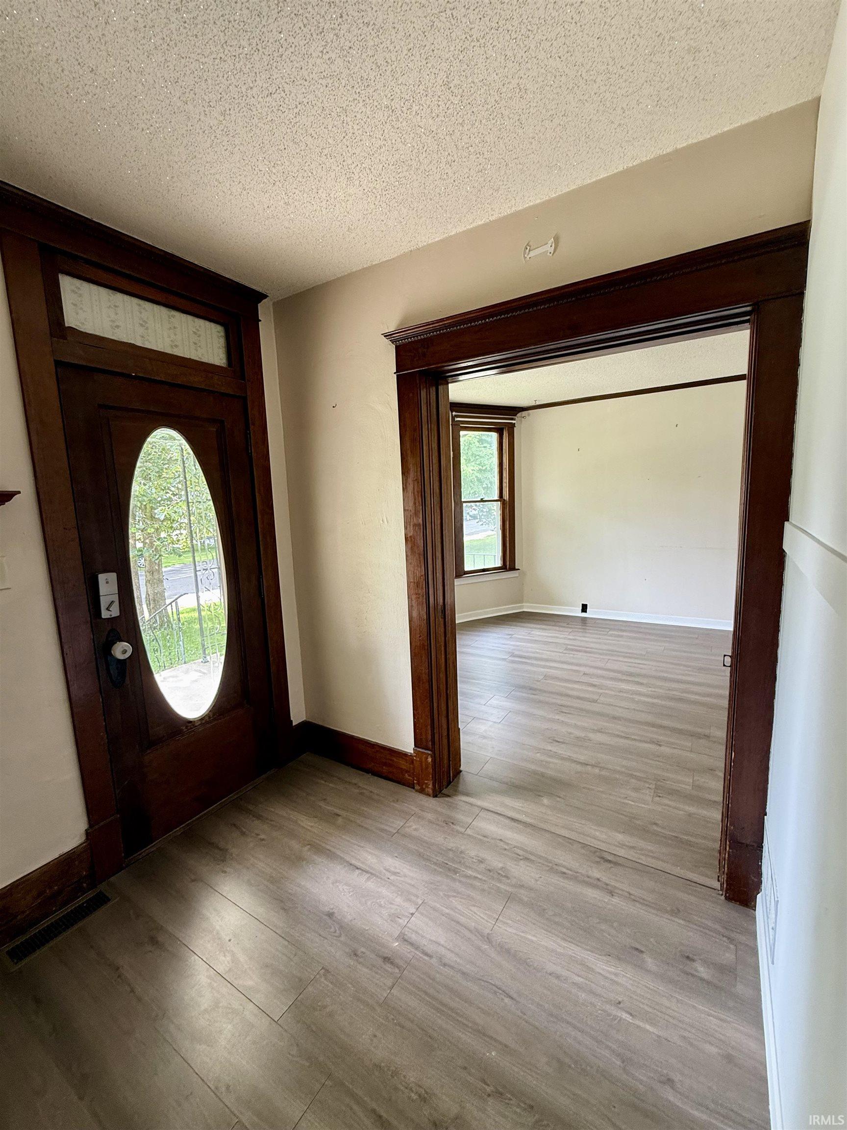 809 North 5th Street Decatur, IN 46733 - Photo 3 of 28