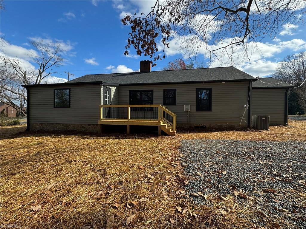 210 Kirby Road King, NC 27021 - Photo 15 of 49