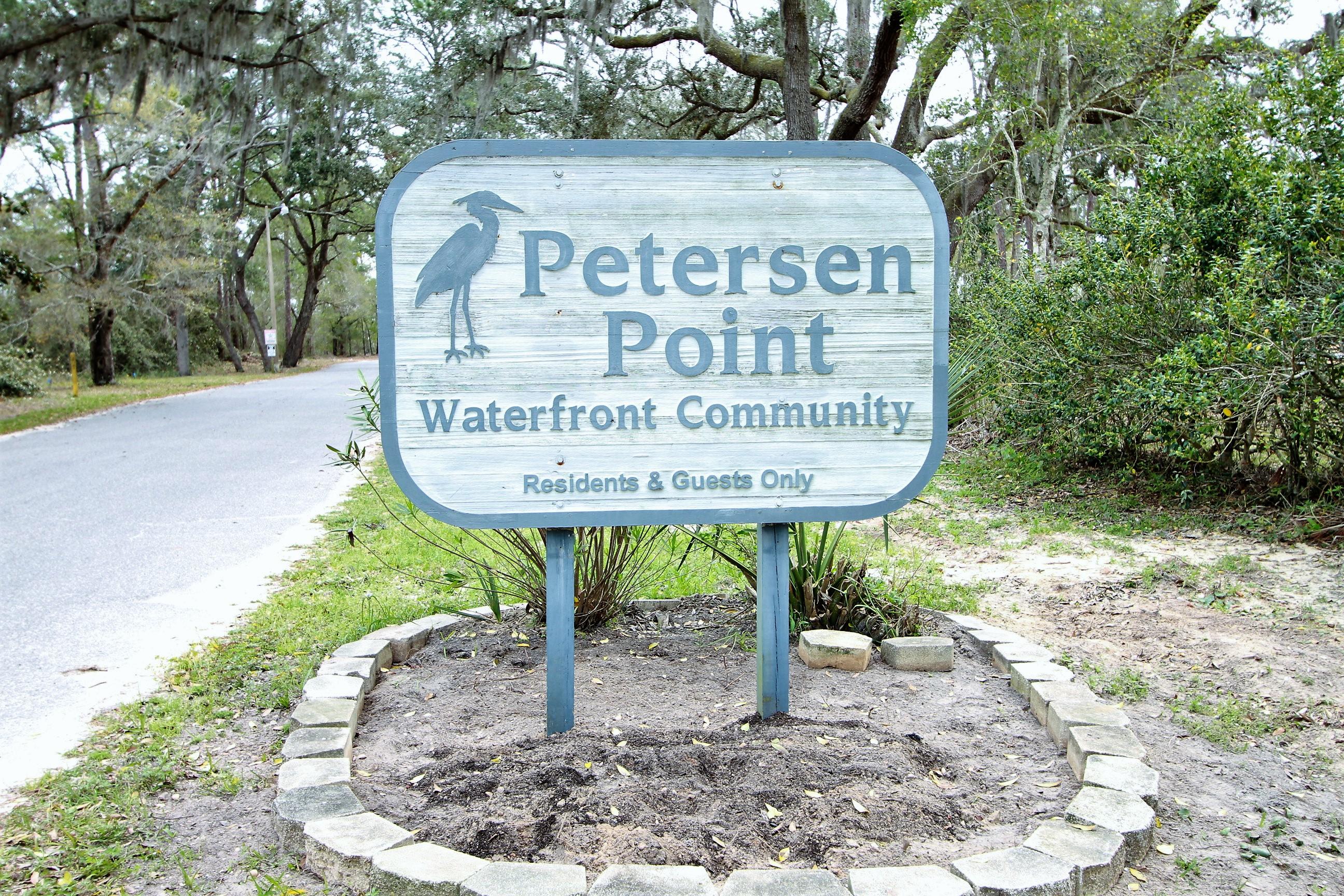 7849 Petersen Point Road Milton, FL 32583 - Photo 1 of 11 IMG_2210