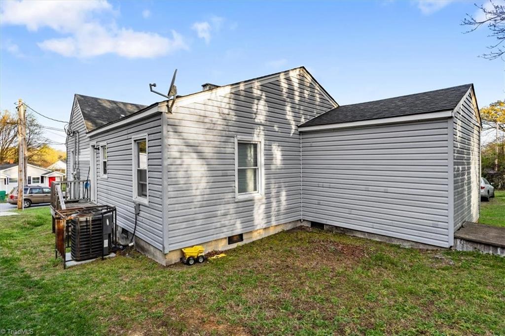 210 Morgan Place High Point, NC 27260 - Photo 18 of 22