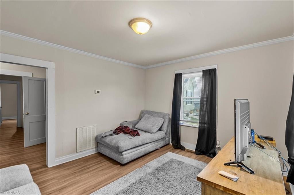 210 Morgan Place High Point, NC 27260 - Photo 4 of 22