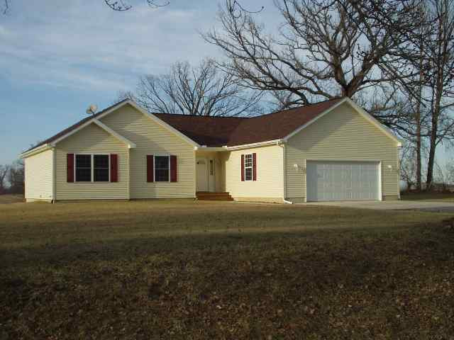13900 Hutchison Road Albion, MI 49224 - Photo 1 of 11 Photo 1
