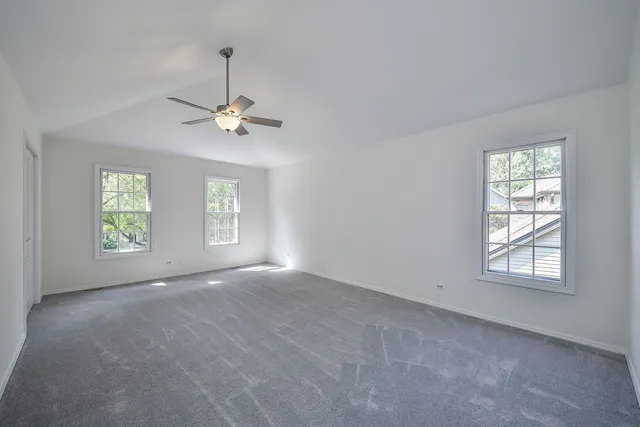 $4,250 | 825 Biltmore Court, Naperville, IL 60563