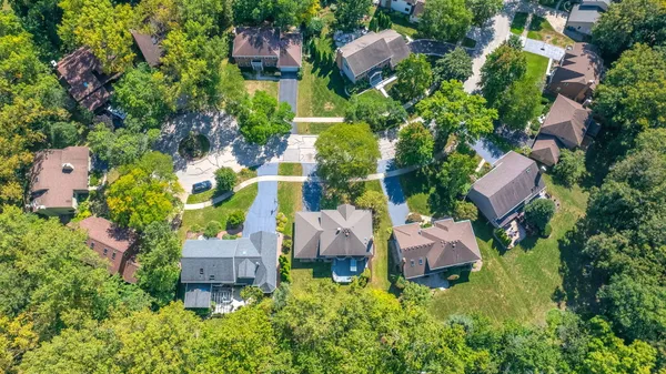 $4,250 | 825 Biltmore Court, Naperville, IL 60563