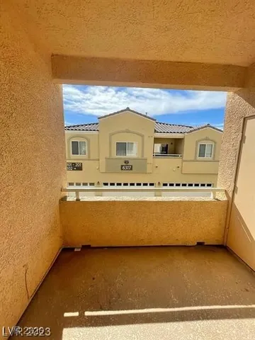 $289,900 | 6316 Beige Bluff Street, Unit 201, North Las Vegas, NV 89081