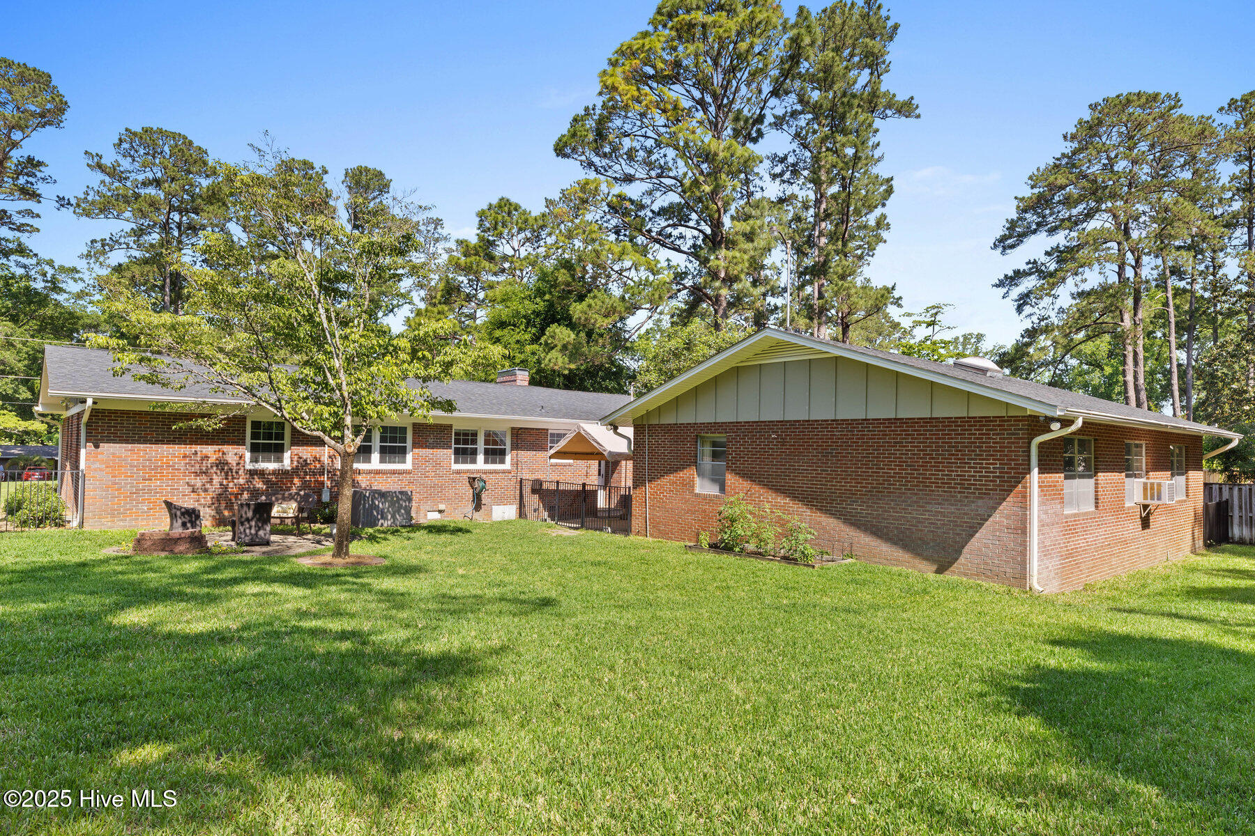 509 Decatur Drive Wilmington, NC 28403 - Photo 32 of 44 032_509_decatur_drive_final-30_76