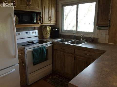 8095 Rathbun Road Birch Run, MI 48415 - Photo 32 of 52 20436062-31.JPG