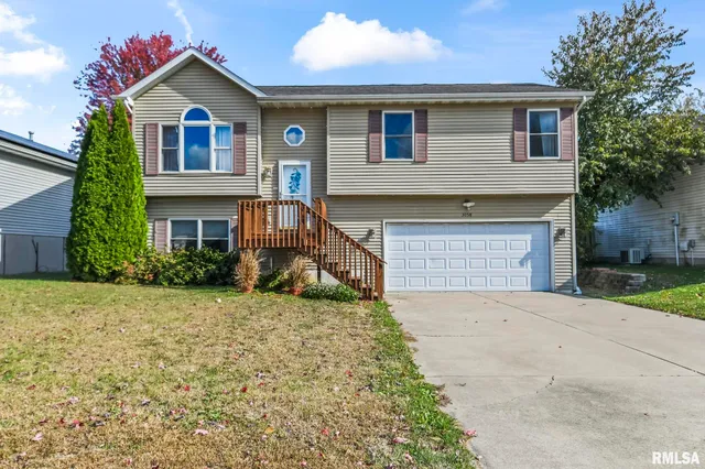 $225,000 | 3058 Twin Lakes Drive, Springfield, IL 62707