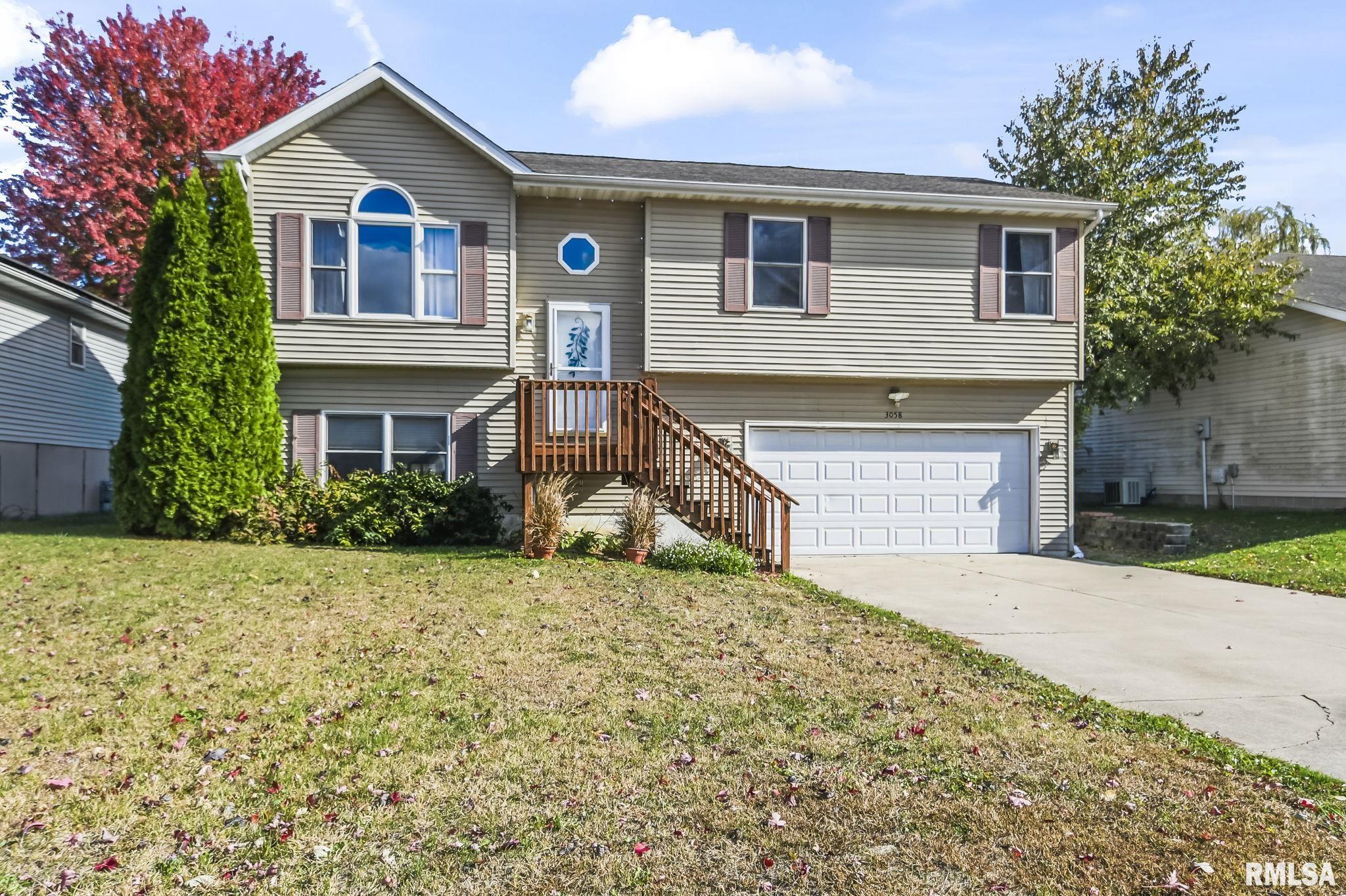 3058 Twin Lakes Drive Springfield, IL 62707 - Photo 3 of 29