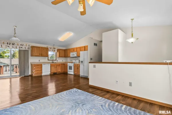 $219,000 | 3058 Twin Lakes Drive, Springfield, IL 62707
