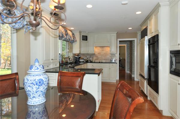 250 Old Farm Road Milton, MA 02186 - Photo 14 of 27 Gallery Image 14