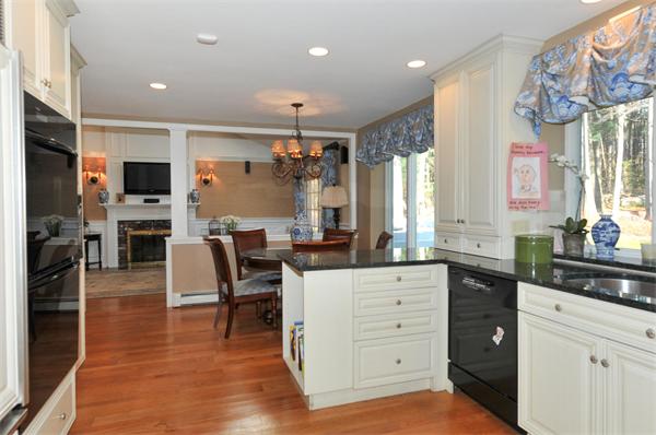250 Old Farm Road Milton, MA 02186 - Photo 17 of 27 Gallery Image 17