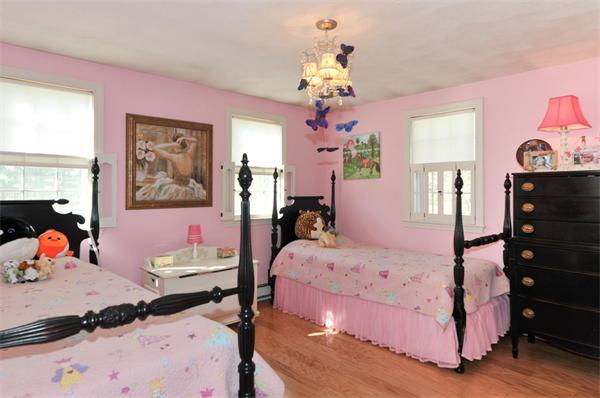 250 Old Farm Road Milton, MA 02186 - Photo 24 of 27 Gallery Image 24
