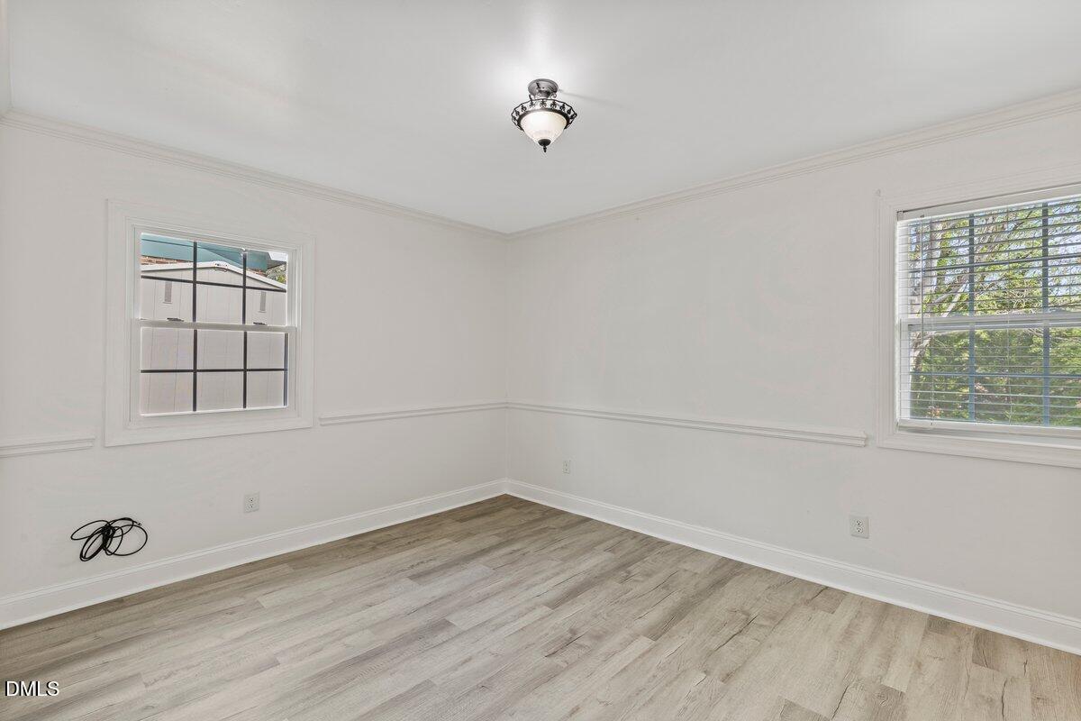 2323 Buckingham Road Burlington, NC 27217 - Photo 21 of 35