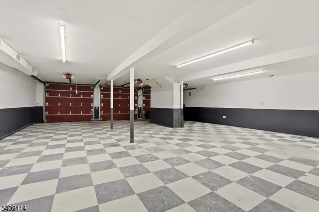 $12,000 | 4 Nottingham Drive, Florham Park, NJ 07932