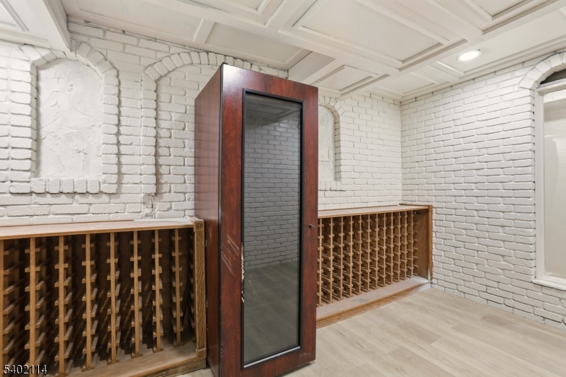 4 Nottingham Drive Florham Park, NJ 07932 - Photo 10 of 35