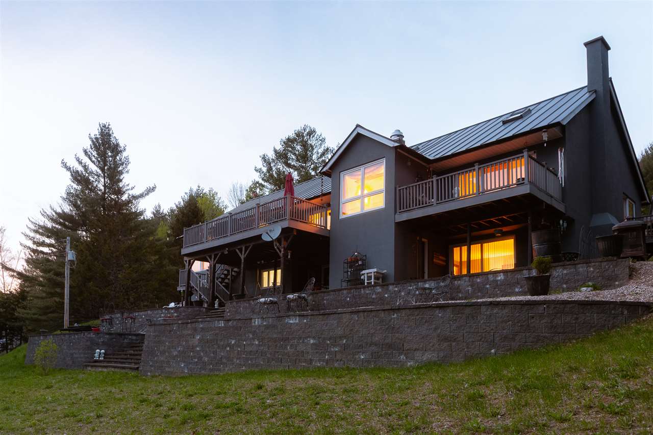 194 Silver Spring Hill Road Pittsfield, VT 05762 - Photo 1 of 33