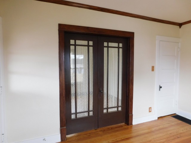 321 North 8th Street Rochelle, IL 61068 - Photo 3 of 19