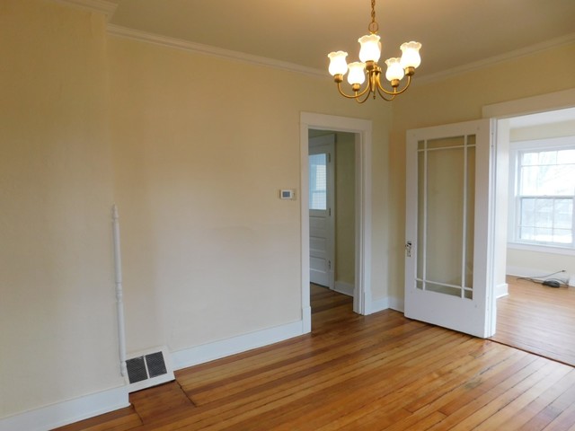 321 North 8th Street Rochelle, IL 61068 - Photo 8 of 19