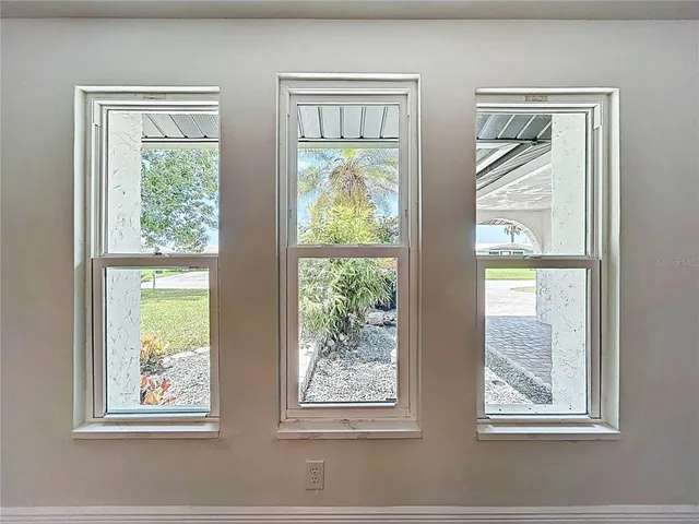 $3,800 | 5040 Glenn Drive, New Port Richey, FL 34652