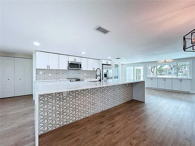 $3,800 | 5040 Glenn Drive, New Port Richey, FL 34652