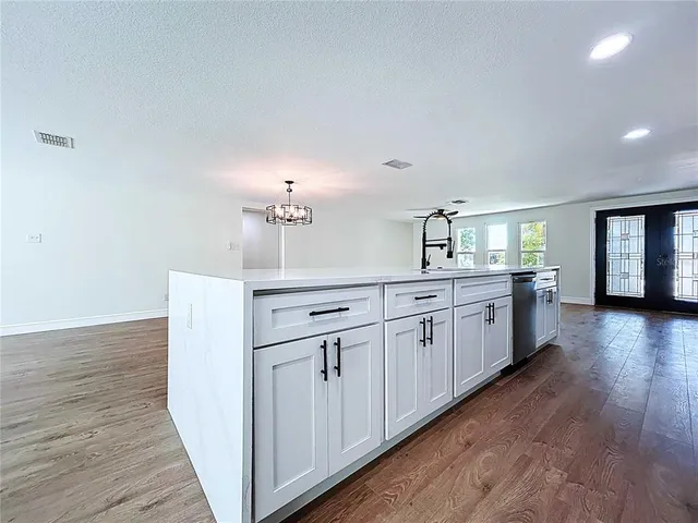 $3,800 | 5040 Glenn Drive, New Port Richey, FL 34652