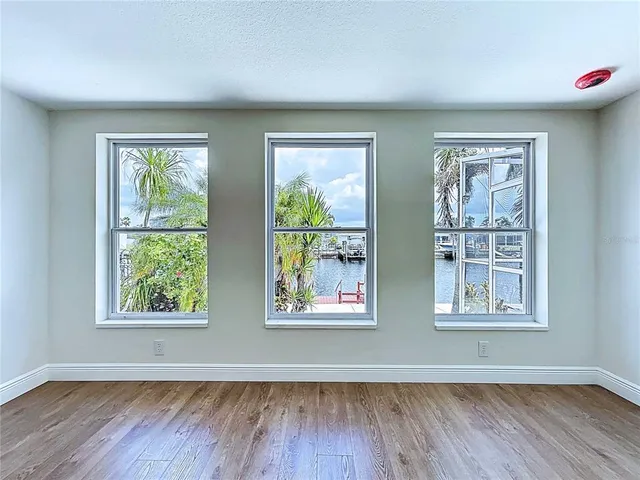 $3,800 | 5040 Glenn Drive, New Port Richey, FL 34652