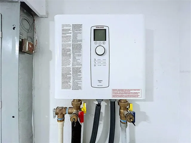 $3,800 | 5040 Glenn Drive, New Port Richey, FL 34652