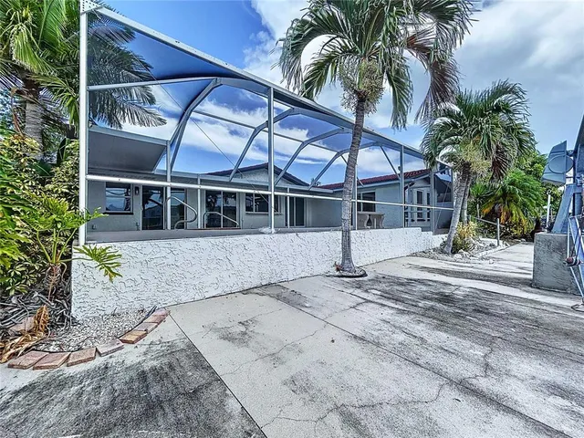 $3,800 | 5040 Glenn Drive, New Port Richey, FL 34652