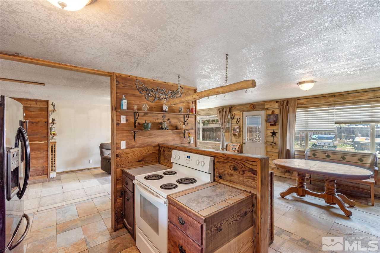 17390 Cold Springs Drive Reno, NV 89508 - Photo 13 of 25 Photo 13