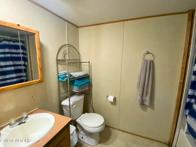 $120,000 | 215 Central Avenue, Lancing, TN 37770