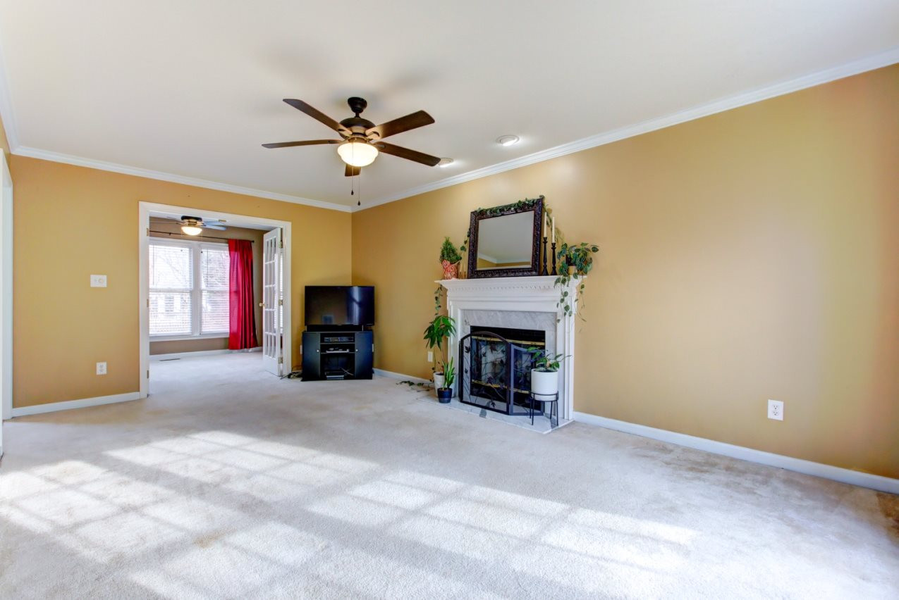 4305 Fowler Ridge Drive Raleigh, NC 27616 - Photo 4 of 30 Living Room