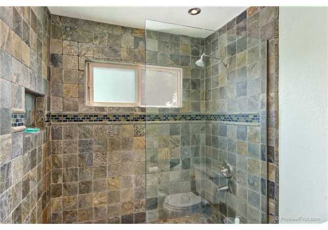 1902 Wandering Road Encinitas, CA 92024 - Photo 15 of 24