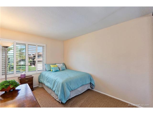 1902 Wandering Road Encinitas, CA 92024 - Photo 17 of 24