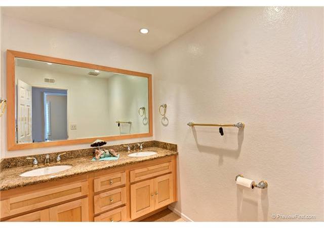 1902 Wandering Road Encinitas, CA 92024 - Photo 19 of 24