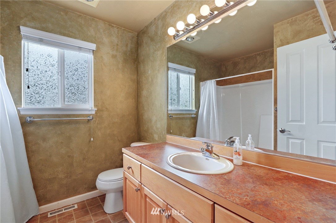 3614 152nd Street Southeast Bothell, WA 98012 - Photo 31 of 39 Gallery Image 31