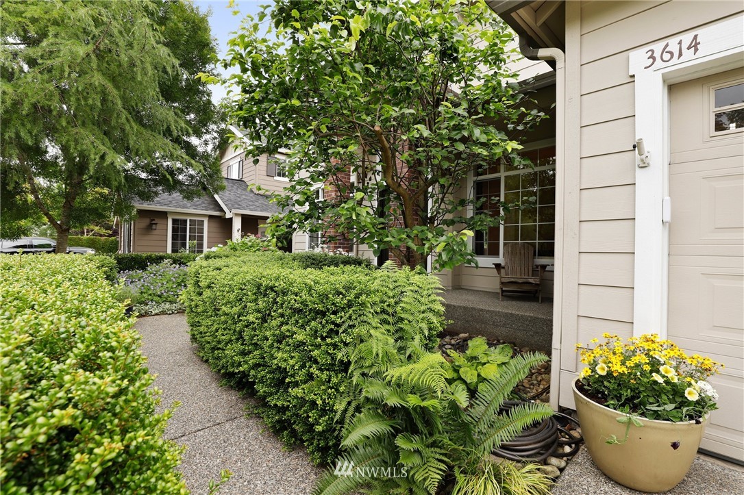 3614 152nd Street Southeast Bothell, WA 98012 - Photo 6 of 39 Gallery Image 6