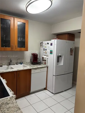 $145,000 | 4350 Hillcrest Drive, Unit 303, Hollywood, FL 33021